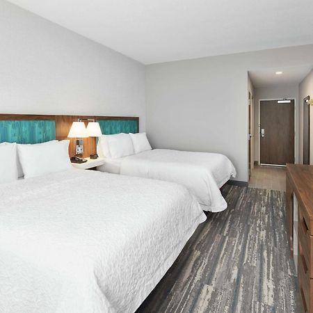 Hampton Inn Odessa Trinity Екстериор снимка