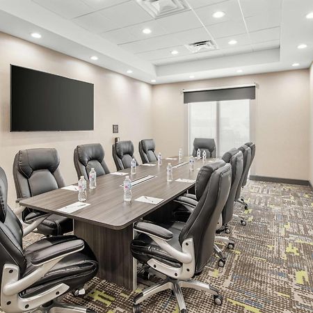 Hampton Inn Odessa Trinity Екстериор снимка
