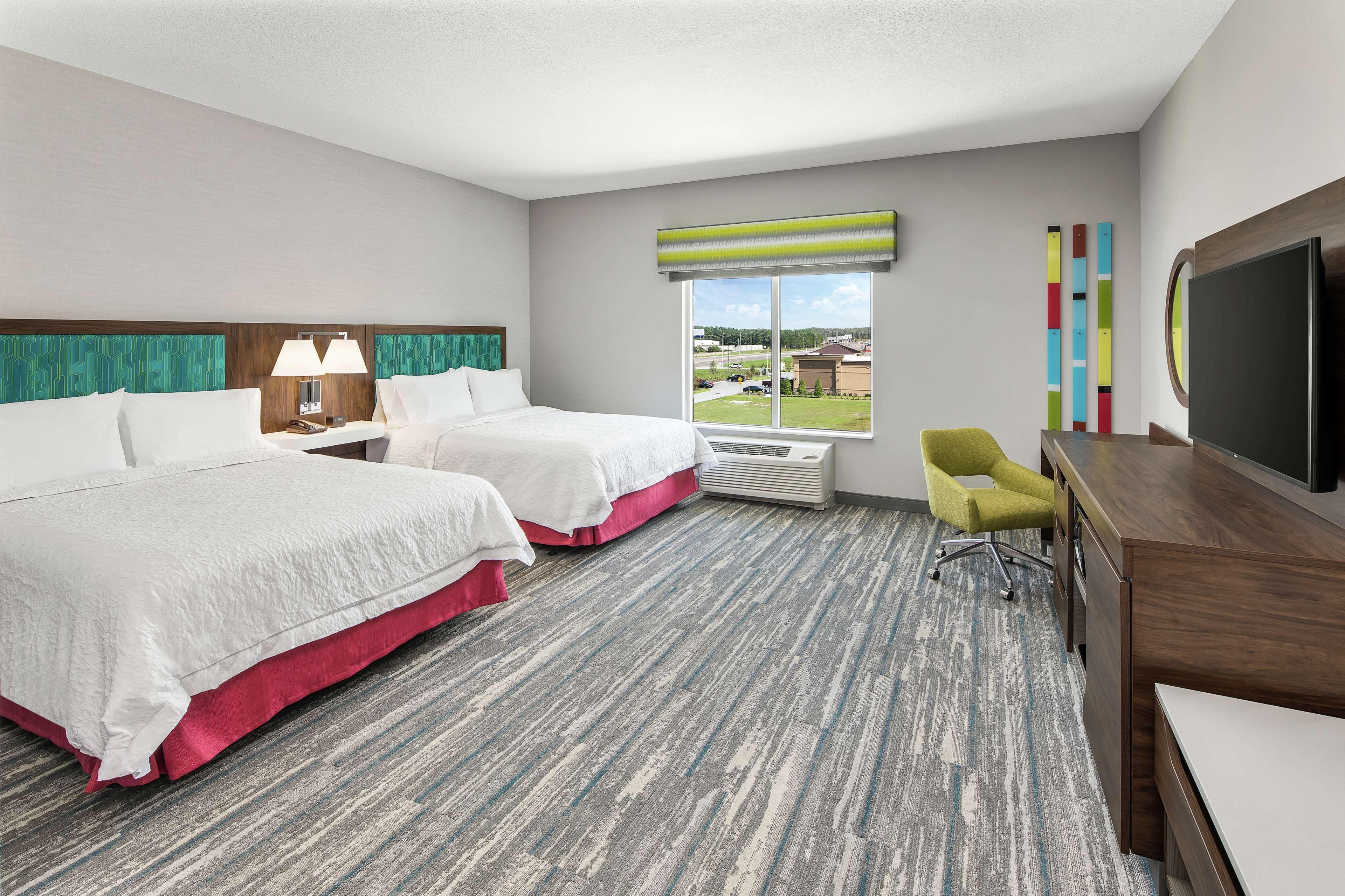 Hampton Inn Odessa Trinity Екстериор снимка