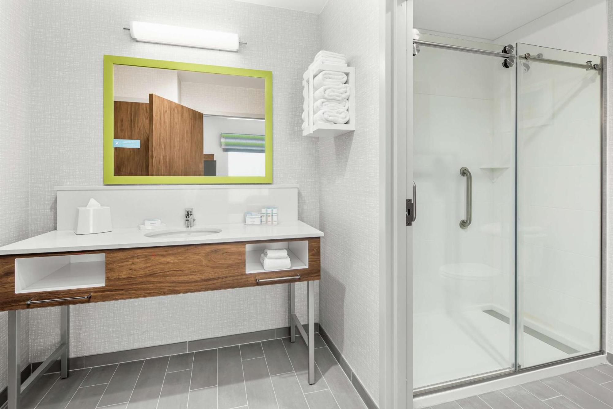 Hampton Inn Odessa Trinity Екстериор снимка