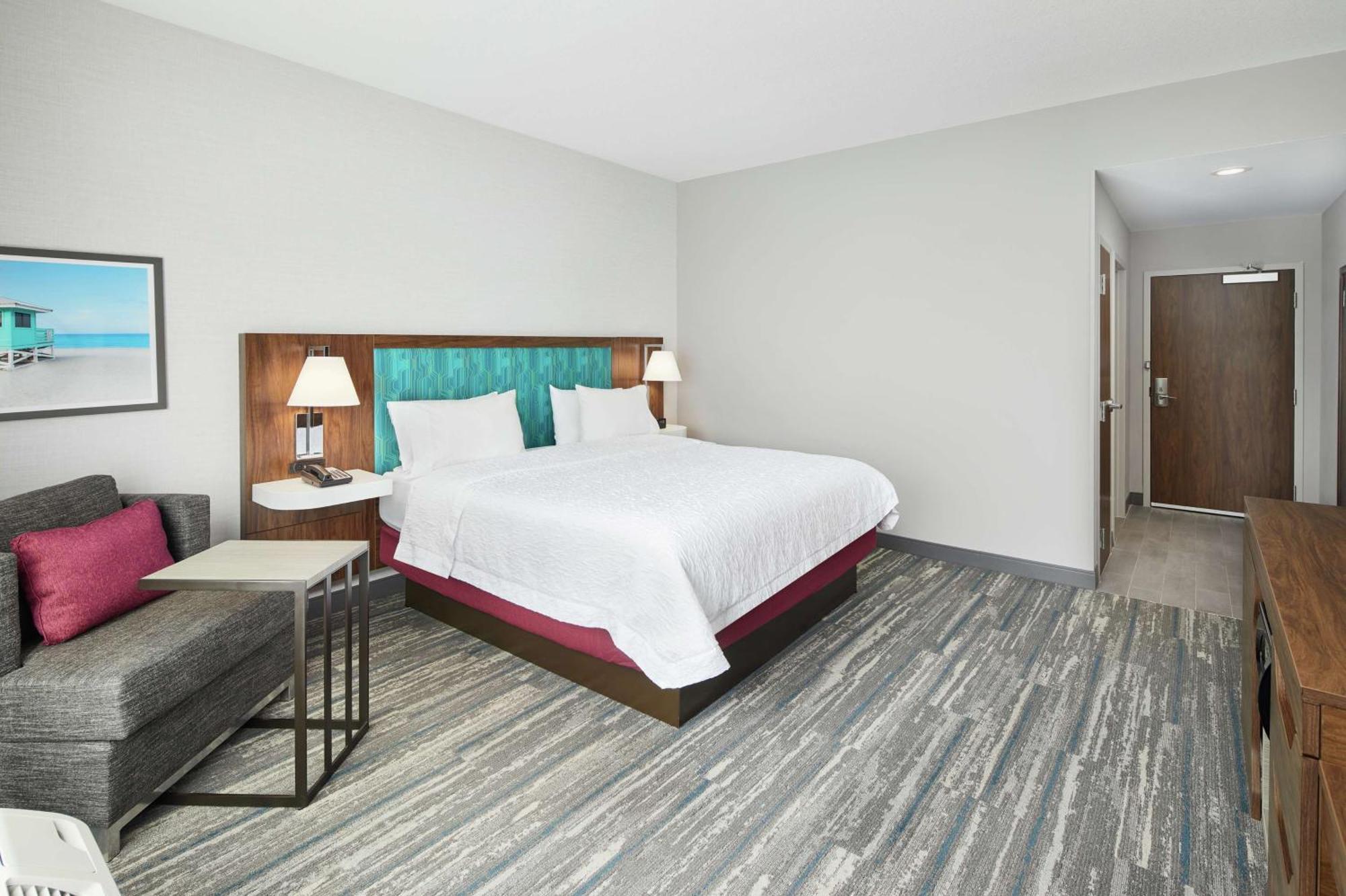 Hampton Inn Odessa Trinity Екстериор снимка