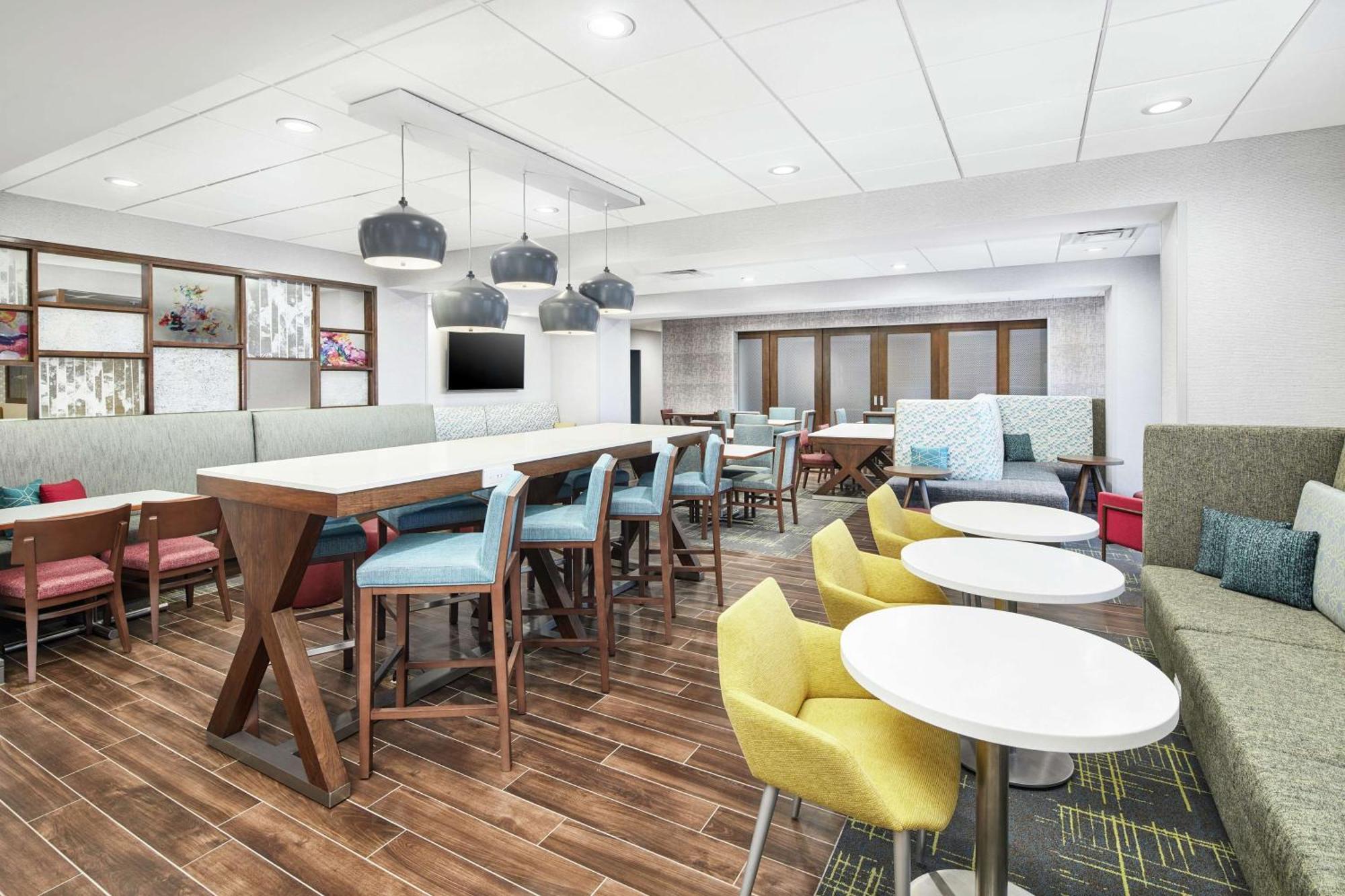 Hampton Inn Odessa Trinity Екстериор снимка
